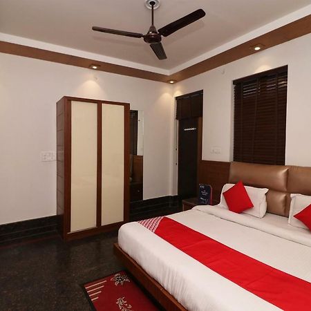Oyo 10448 Green View Home Stay Dehradún Kültér fotó